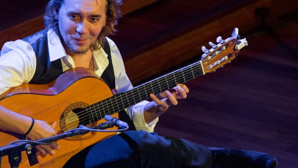 vicente amigo concert at the national palace of culture, sofia - the heart of andalusia